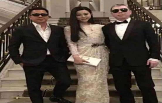 娱乐界吃瓜,揭秘明星们的“吃瓜”瞬间